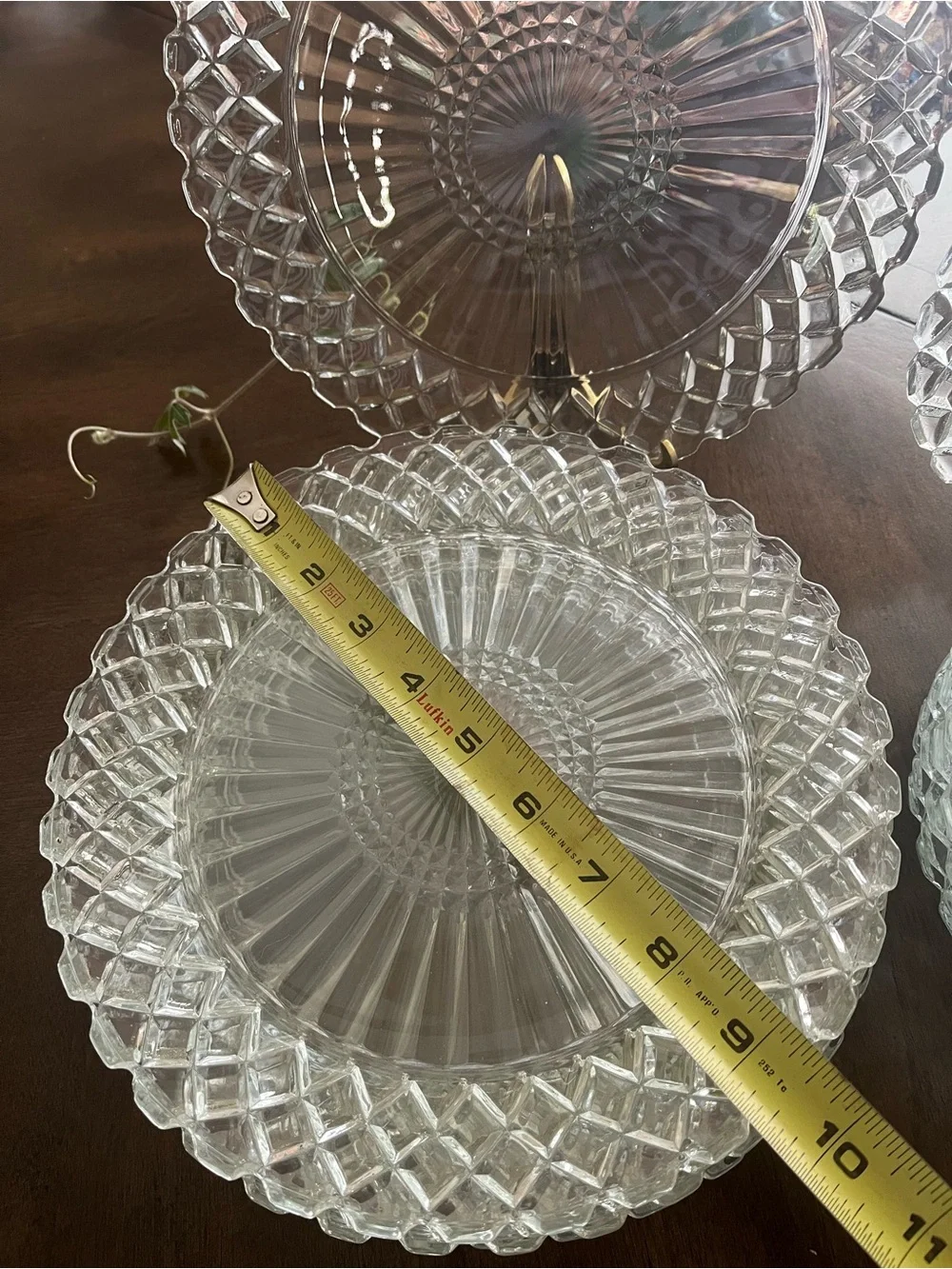 Anchor Hocking Wexford: 8 Dinner plates and 8 Luncheon Plates